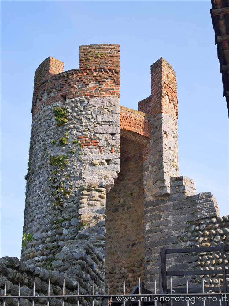 Candelo (Biella) - Torre rotonda del ricetto